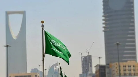 إيرادات الضرائب لعام 2023 تبلغ 352 مليارًا بارتفاع نسبته 8.9%.. وهذه تفاصيل الـ841 مليارًا