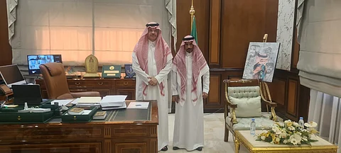 محافظ رابغ يستعرض مع مدير "البيئة" بالمحافظة أهم الخدمات المقدَّمة للأهالي
