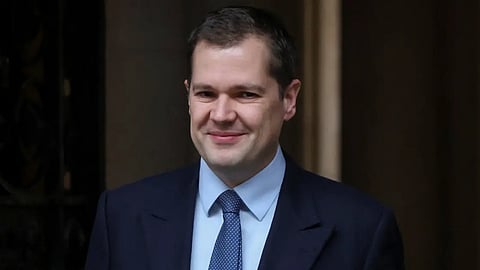 وزير الهجرة البريطاني روبرت جينريك