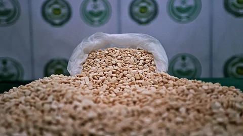 الجمارك الباكستانية تُحبط محاولة تهريب مخدرات إلى السعودية