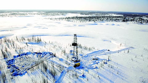 العقوبات تضطر شركات دولية لتعليق مشاركتها في مشروع روسي ضخم للغاز الطبيعي
