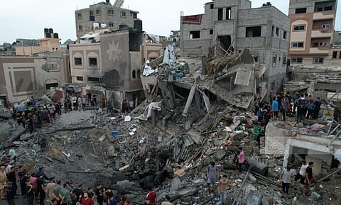 استشهاد 71 فلسطينيًا في غارات إسرائيلية على قطاع غزة