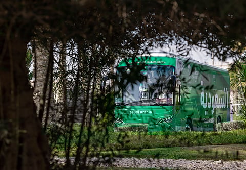 معسكر إعدادي وثلاث مواجهات قبيل البطولة.. بعثة المنتخب السعودي تصل الدوحة