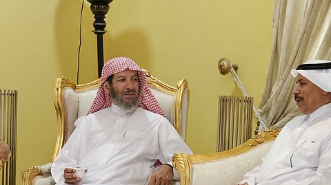 "الشثري "يزور "المدخلي" بمنزله بجازان بحضور عدد من العلماء