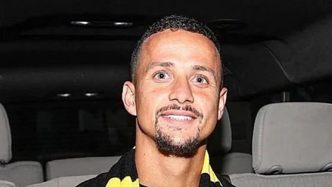 لويز فيليبي لاعب "الاتحاد" يرغب في العودة لصفوف "ريال بيتيس" الإسباني