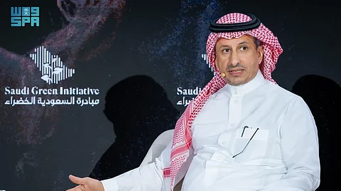 وزير السياحة أحمد بن عقيل الخطيب