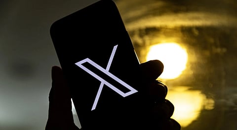 انقطاع خدمات منصة إكس عن مستخدمين حول العالم
