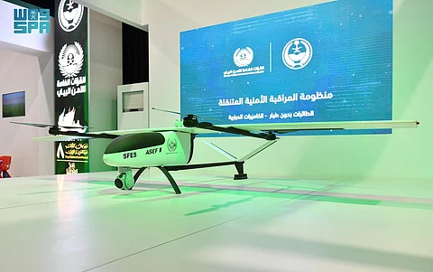 مركبة ذكية ترتبط بـ"درون".. "الأمن البيئي" يبرز أحدث أنظمته وآلياته بمهرجان الإبل