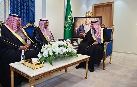 أمير نجران يطّلع على التقرير الختامي لمهرجان شرورة 2024