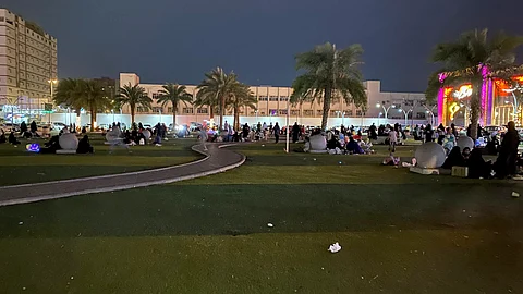 "حديقة بستان الزاهر" كثافة عددية وموقع مميز.. و"سبق" ترصد