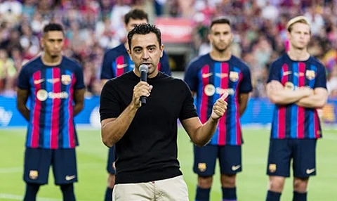 بخطة "يوهان كرويف".. تشافي يرفع معنويات برشلونة أمام الريال قبل ساعات من كلاسيكو الأرض بالسعودية