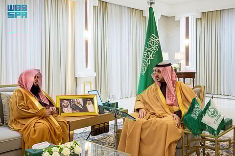 أمير الجوف يدشّن حملة "الدين يُسْر" الهادفة لترسيخ منهج الوسطية والاعتدال