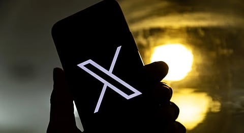 بعد أزمة الـDeepfake.. "إكس" ترفع حظر البحث عن اسم "تايلور سويفت"