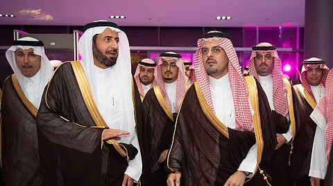 الأمير سعود بن مشعل وتوفيق الربيعة خلال تدشين مؤتمر ومعرض خدمات الحج والعمرة