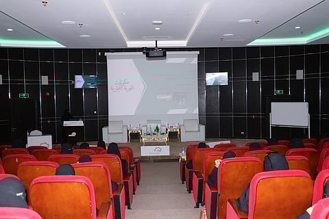 "غرفة تجارة حفر الباطن" تنهي تدريب 40 رائدة أعمال واعدة