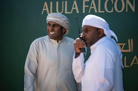 مشاركون دوليون في كأس العُلا للصقور: ميدان السباقات يحتوي على تجهيزات وإمكانيات عالية