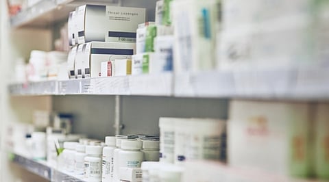 شركات الأدوية العالمية ترفع أسعار 700 علاج