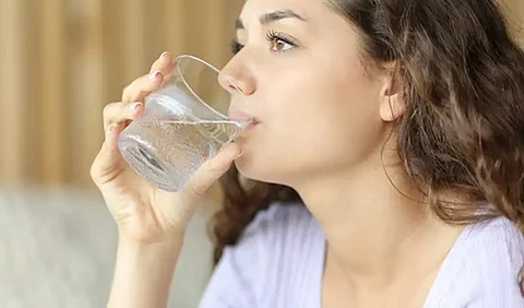 5 أسباب للجفاف وقلة شرب الماء.. و"حراء العام" يكشف طرق الوقاية السليمة