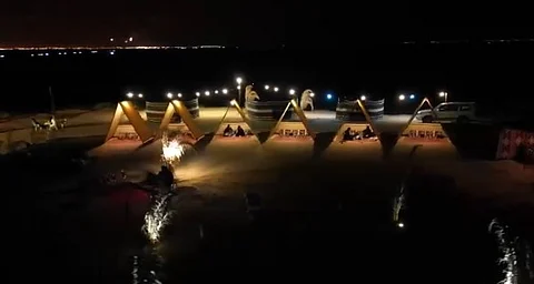 شتاء جازان.. "سمرة شاهين" تجذب هواة مخيمات الرمال الذهبية بتلال حنباص