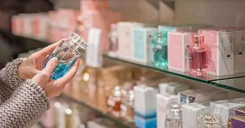 حجم سوق العطور في المملكة بلغ 1.8 مليار دولار في 2023