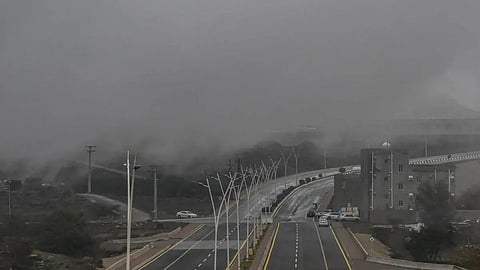 "الأرصاد" يُنبِّه 7 مناطق: ضباب وشبورة مائية مع تدنٍّ في الرؤية الأفقية