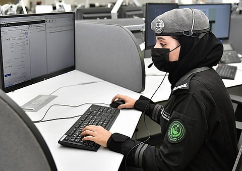 61 % منهن يسعين للتغيير.. تركيز النساء السعوديات على الحياة المهنية يفوق الرجال