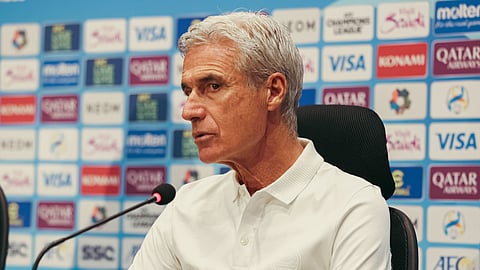 مدرب النصر "كاسترو": "العقيدي" لن يشارك في دوري أبطال آسيا.. وهدفنا الكأس