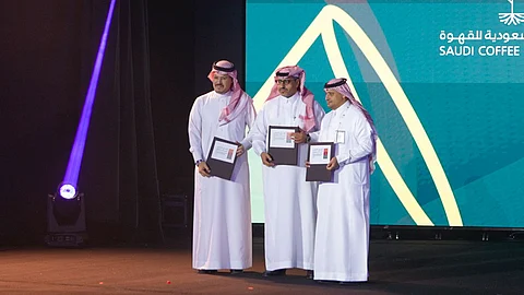 الشركة "السعودية للقهوة" توقِّع 3 اتفاقيات لنمو واستدامة القطاع في المملكة