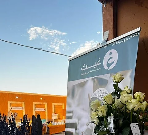 "البابطين" يفتتح فعاليّات الأرطاوية الثاني بالقرية التراثية ويتفقد أركان الأسر المنتجة