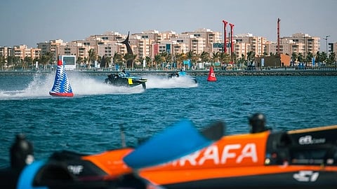 فريق "برادي" يُتوَّج بالجولة الافتتاحية من بطولة العالم للقوارب الكهربائية السريعة E1