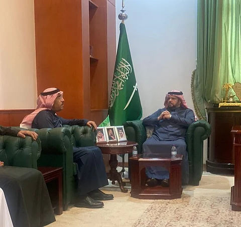 "محافظ المجمعة" يستقبل "الماضي" خلال جولته لمتابعة سير العمل ببلديات المحافظة