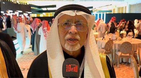 وزير الإعلام الأسبق الدكتور عبدالعزيز خوجة
