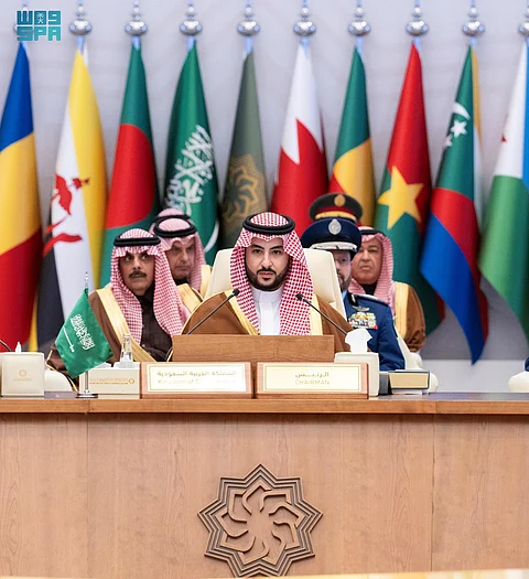 وزيـر الدفـاع خالـد بـن سـلمان بـن عبدالعزيـز