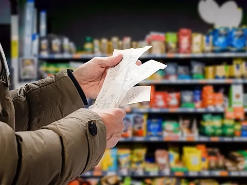 تراجع أسعار الأغذية في العالم بمعدل سنوي إلى "10.4%"