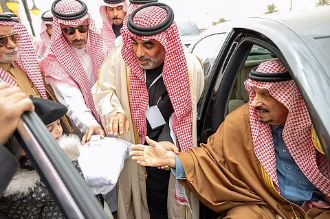 الأمير فيصل بن بندر بن عبدالعزيز خلال زيارته لمحافظة الزلفي