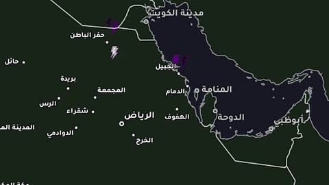 سحب ركامية مرفقة بأمطار متفاوتة الغزارة تؤثر على أجزاء من شرق المملكة