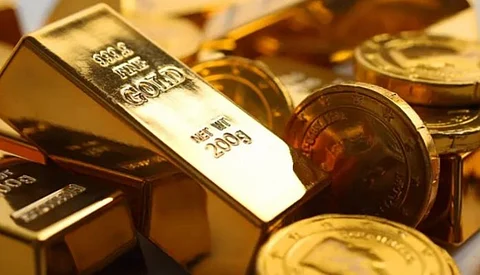 الذهب يلامس أعلى مستوى.. وصل إلى 2244.89 دولاراً للأوقية