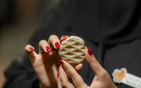 ابتكار فريد.. "المزيني" تبتكر صابونة تجميل باستخدام مكونات قرص الكليجا
