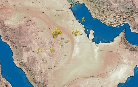 "المطرية العاشرة" مع "السحب الكاسرة".. هطولات وبرد العاصمة في قراءة "الحصيني"