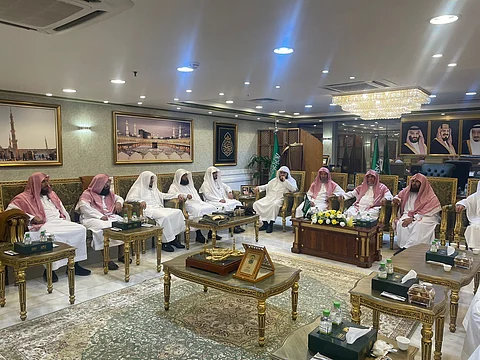 تكريم وتقدير.. الشؤون الدينية تحتفي بأئمة المسجد الحرام في شهر رمضان