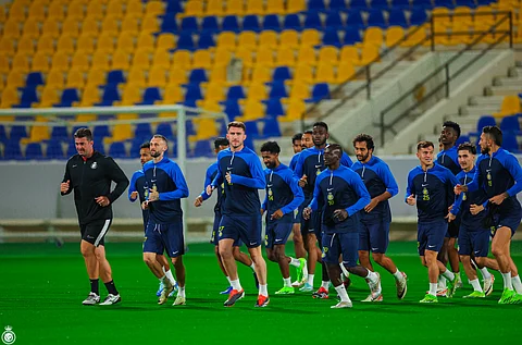 ضمن منافسات الجولة 24 من دوري روشن.. الأهلي يستضيف النصر في قمة ملتهبة