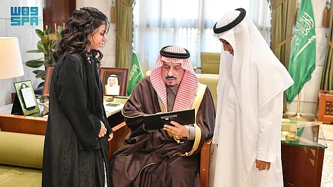 أمير الرياض يُدشن الحملة الإعلامية لجمعية "إنسان" لعام 1445هـ
