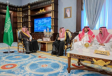 الأمير حسام بن سعود بن عبدالعزيز يستقبل مدير فرع وزارة الرياضة بالباحة