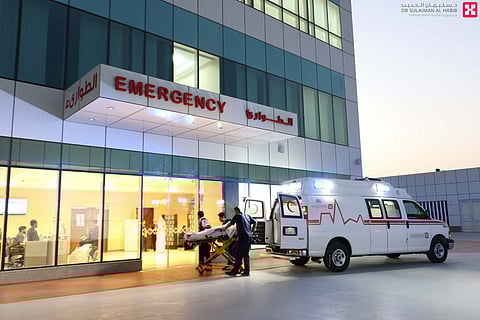 مركز الدكتور سليمان الحبيب بالنرجس ينقذ حياة عدد من حالات الإصابة بالجلطات القلبية والدماغية