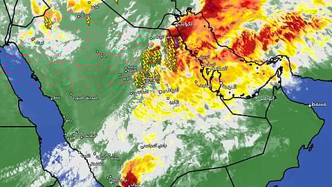 أحدث صور للأقمار الصناعية: استمرار الحالة الماطرة وسحب رعدية بعدة مناطق
