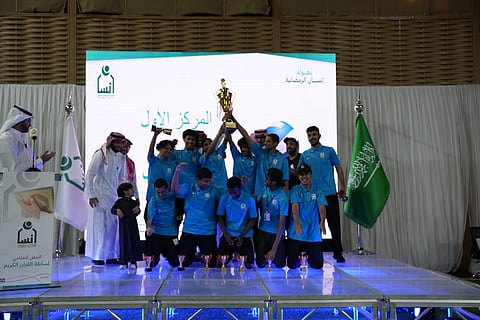 تتويج الفائزين بمسابقة القرآن الكريم بجمعية "إنسان"