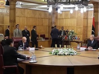 الجامعة العربية تعلن اتفاق الرئاسات الثلاث في ليبيا على توحيد المناصب السيادية بالبلاد