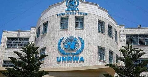 "إسرائيل" تقتل 5 فلسطينيين في مستودع "للأونروا" مخصص لتوزيع الدقيق برفح