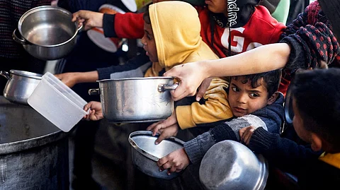 "منظمة الصحة العالمية": وفاة 27 طفلًا في غزة بسبب سوء التغذية