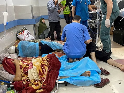 مؤسسات حقوقية توثق قتل الاحتلال لـ200 فلسطيني داخل مستشفى الشفاء بغزة